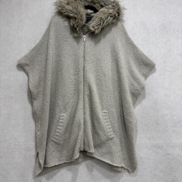 French Connection Sweaters - French Connection Jacket Womens Large Gray Zip Hooded Faux Fur Trim Poncho Cape